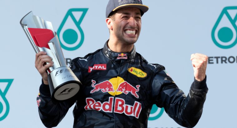 Daniel Ricciardo: Is his Renault move the right choice?